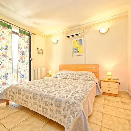 Guest house Jolanda Medulin